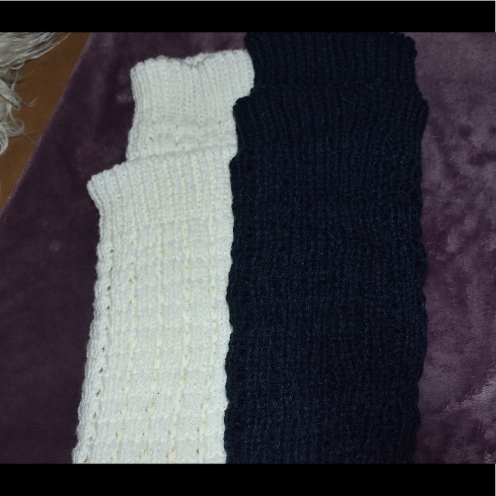 Winter Knitted Leg Warmers! Black and White! OS